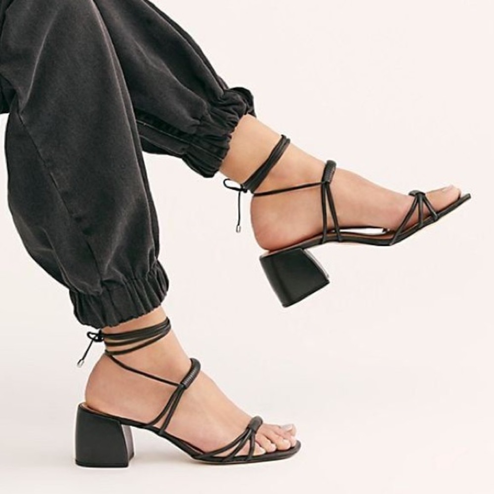 Vincenza Love Struck Heel
